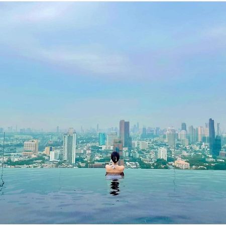 2 Bedroom Luxury Apartment 3 Min Walk From Bts Ekkamai Bangkok Exterior photo