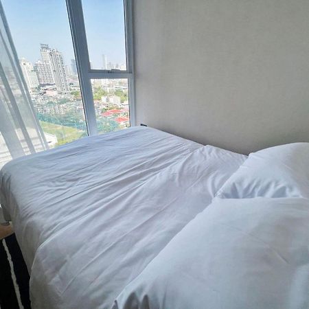 2 Bedroom Luxury Apartment 3 Min Walk From Bts Ekkamai Bangkok Exterior photo