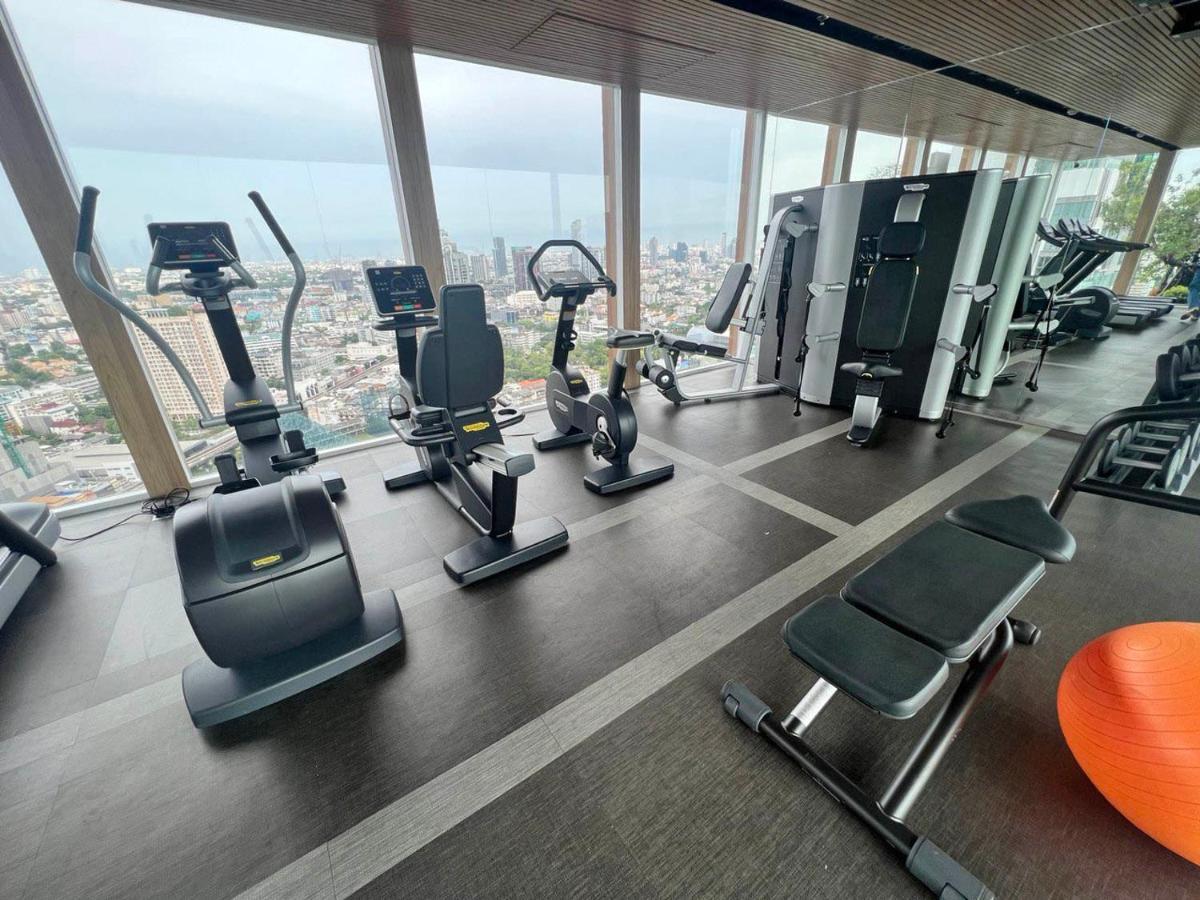 2 Bedroom Luxury Apartment 3 Min Walk From Bts Ekkamai Bangkok Exterior photo